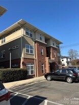 1306 Kenilworth Ave in Charlotte, NC - Building Photo