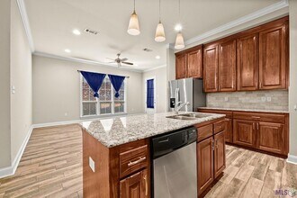 7723 Ibiza Dr in Baton Rouge, LA - Building Photo - Building Photo