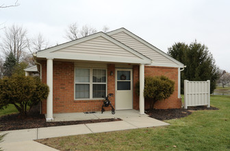 Pleasant Valley Gardens in Plain City, OH - Building Photo - Building Photo