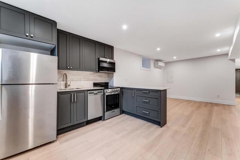288 Arlington Ave in Ottawa, ON - Building Photo