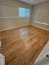 350-384 84th St in Miami Beach, FL - Building Photo - Building Photo