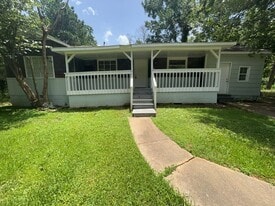 805 Dorgan St in Jackson, MS - Building Photo