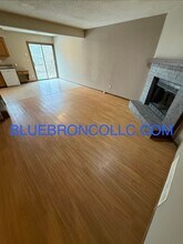 118 SW Oxford Pl in Lee's Summit, MO - Building Photo - Building Photo