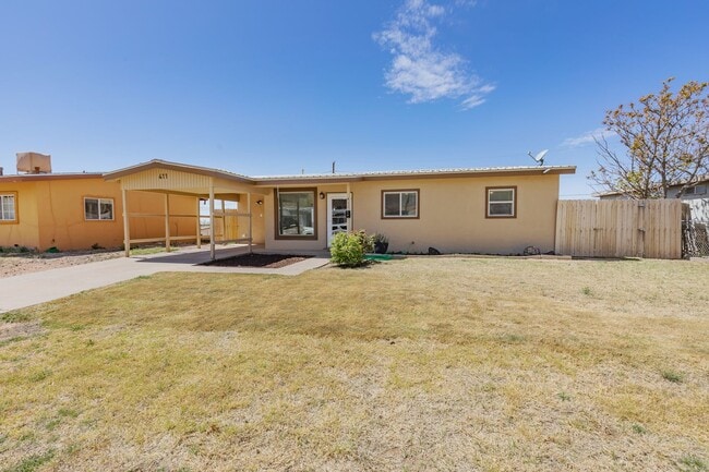 property at 411 Ridgecrest Dr