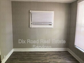 4225 Virginia Ave in Cincinnati, OH - Building Photo - Building Photo