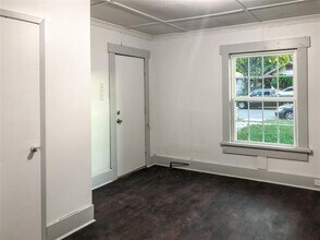 3715 Travis Ave in Fort Worth, TX - Building Photo - Building Photo