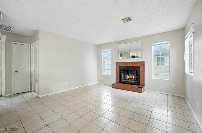 4651 Amberleigh Ln in Las Vegas, NV - Building Photo - Building Photo