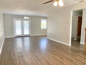 909 Memorial Dr in Wylie, TX - Building Photo - Building Photo