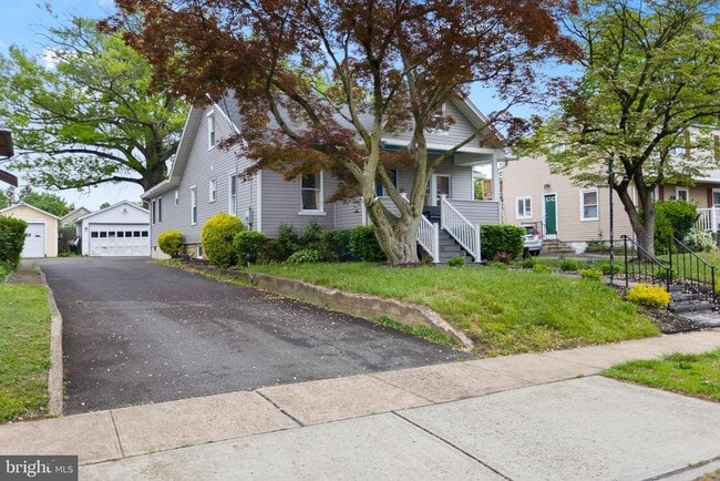 1762 Exton Ave in Trenton, NJ - Building Photo - Building Photo