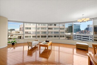 1500 SW 5th Ave in Portland, OR - Building Photo - Building Photo
