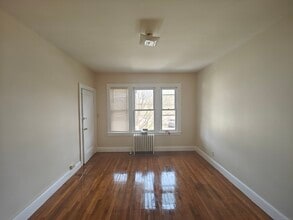 102 Anthony St in New Haven, CT - Building Photo - Building Photo