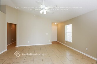 10416 Avelar Ridge Dr in Riverview, FL - Building Photo - Building Photo