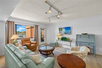 3170 Matecumbe Key Rd in Punta Gorda, FL - Building Photo - Building Photo