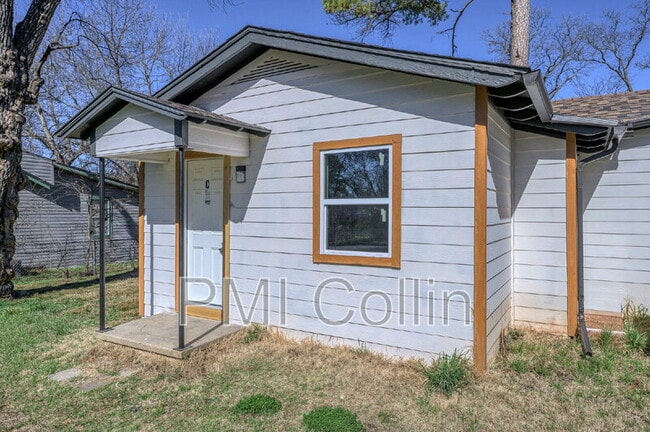 property at 1434 S Rusk St