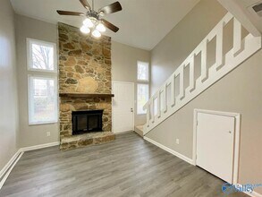 1103-11C4 Old Monrovia Rd in Huntsville, AL - Building Photo - Building Photo