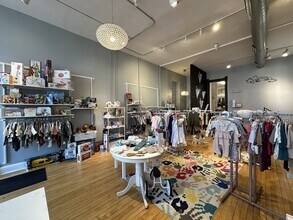 3422 N Lincoln Ave, Unit M00H in Chicago, IL - Building Photo - Building Photo