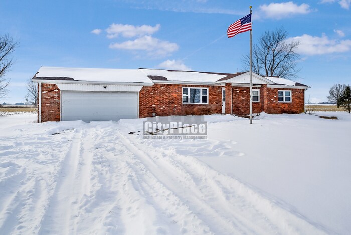 9283 N 100 W in Fountaintown, IN - Building Photo