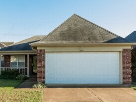 1596 Far Dr in Cordova, TN - Building Photo