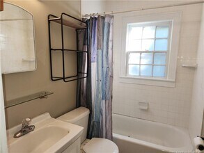 225 Pinecrest Dr in Fayetteville, NC - Building Photo - Building Photo