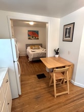 718 N Cayuga St in Ithaca, NY - Building Photo - Building Photo