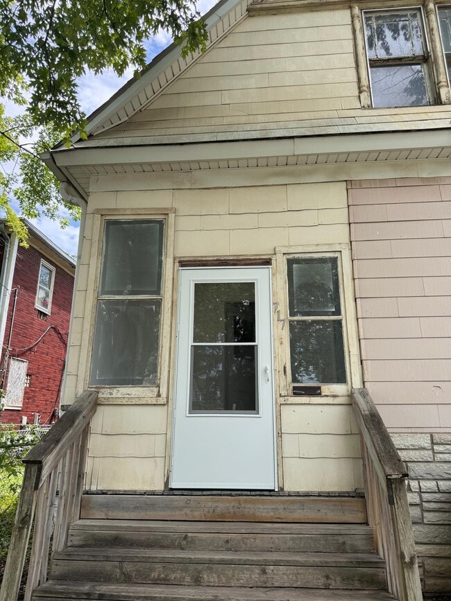 717 S 8th St in Council Bluffs, IA - Building Photo - Building Photo