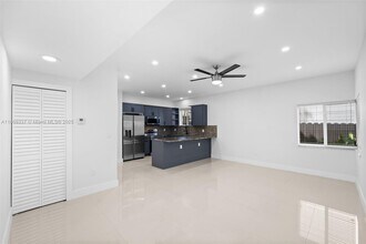3143 Day Ave in Miami, FL - Building Photo - Building Photo