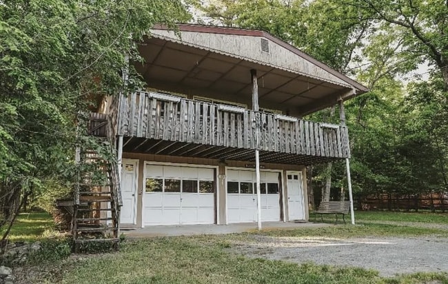 property at 169 Market Rd