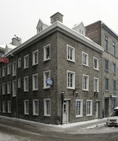 185-187 d'Youville in Montréal, QC - Building Photo