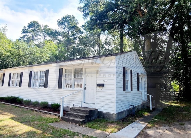 property at 1240 Holden Dr