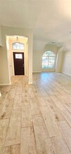 140 S Winterport Cir in Spring, TX - Building Photo - Building Photo