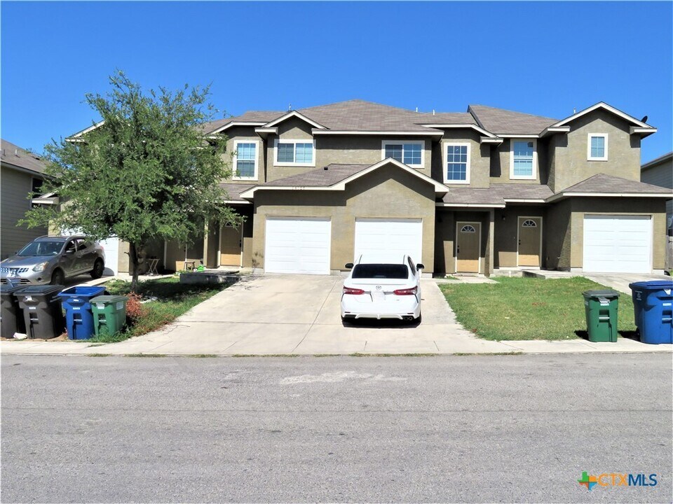 14107 Veneto Dr in San Antonio, TX - Building Photo