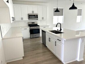 2644 Forestrun St in Hemet, CA - Building Photo - Building Photo