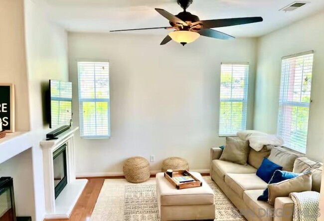 property at 1230 Highbluff Ave
