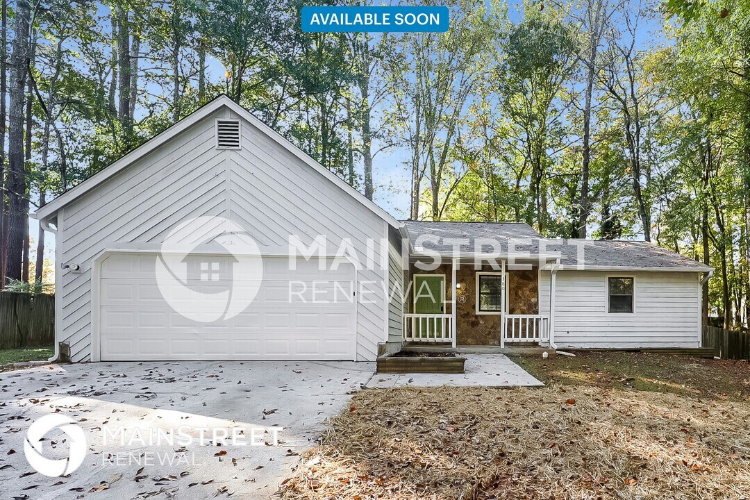 380 Fleming Ct in Jonesboro, GA - Building Photo