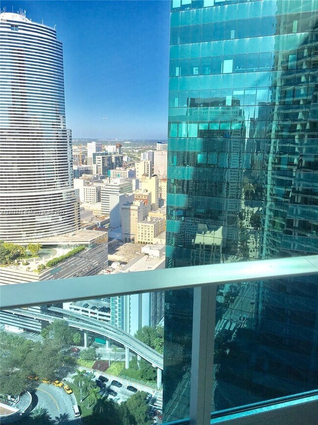 200 Biscayne Boulevard Way Rentals in Miami, FL