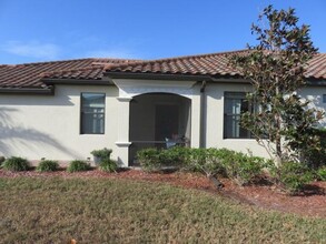 12551 Felice Dr in Venice, FL - Building Photo - Building Photo