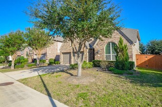 10923 Glencorse Ave in Richmond, TX - Foto de edificio - Building Photo