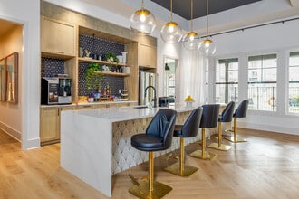 Evolve at Deep River in High Point, NC - Building Photo - Interior Photo