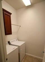 88 W Sergio Way in Mountain House, CA - Foto de edificio - Building Photo