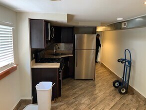 844 N Harding Ave in Chicago, IL - Building Photo - Building Photo
