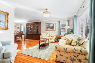 123 Stockton Ave in Ocean Grove, NJ - Building Photo