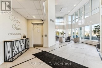 6 Toronto St in Barrie, ON - Building Photo - Building Photo