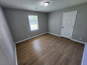 109 Eagle Dr in Lawrenceburg, KY - Building Photo - Building Photo