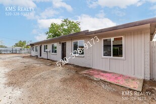 231 W Jacinto St in Tucson, AZ - Building Photo