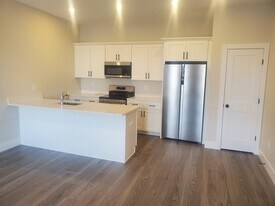 64 Tolman St, Unit 3 in Boston, MA - Building Photo