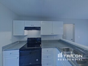 8412 Falling Rocks Way in Lithonia, GA - Building Photo - Building Photo