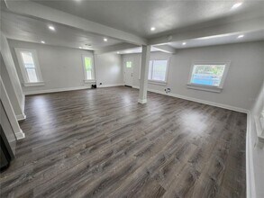 3924 45th Ave N in St. Petersburg, FL - Building Photo - Building Photo