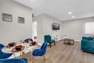 10004 E Bay Harbor Dr, Unit SI ID1527165P in Bay Harbor Islands, FL - Building Photo
