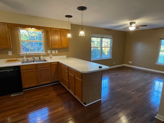 2743 Rutland Rd, Unit Apartment 1 in Davidsonville, MD - Building Photo - Building Photo