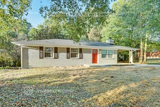 5881 Lanier Blvd NW in Norcross, GA - Building Photo - Building Photo